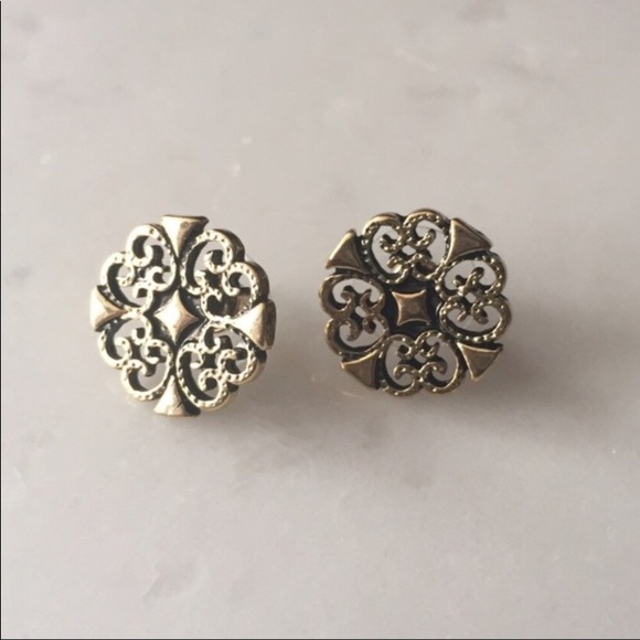 Gold Medallion Earrings - Picture 4 of 6